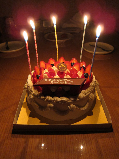 birthday-cake-3_6180653840_o.jpg