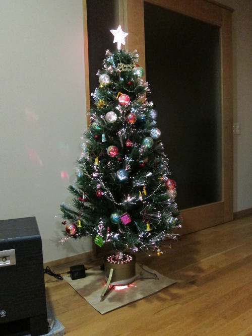 christmas-tree-2_6452063363_o.jpg