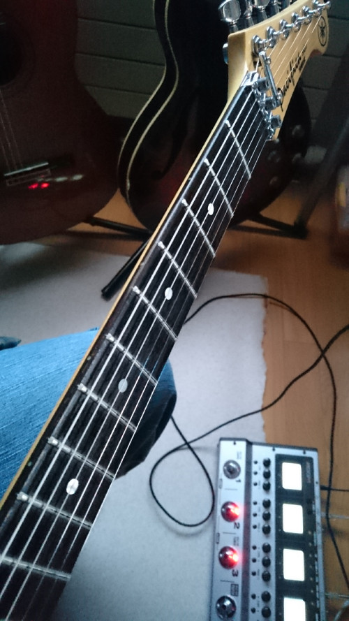 guitar-2_16006491900_o.jpg