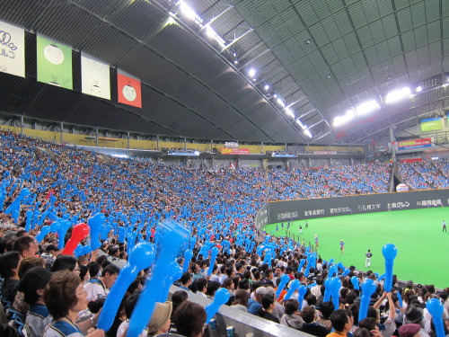 sapporo-dome-1_7807328516_o.jpg