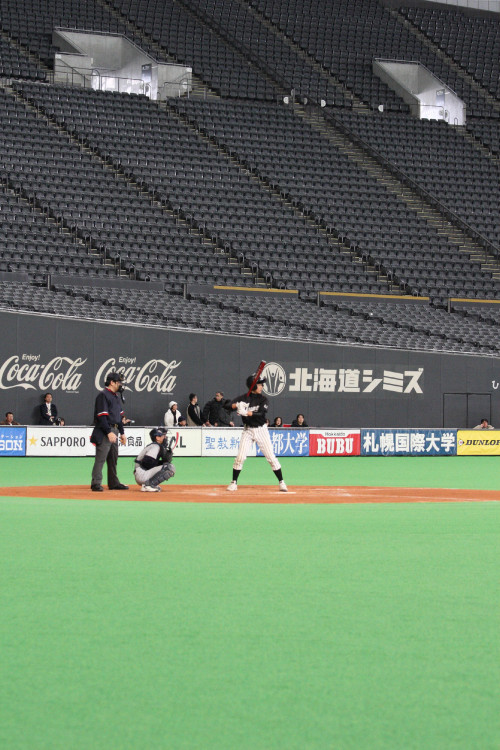 sapporo-dome-february26-2011-no02_5477564529_o.jpg