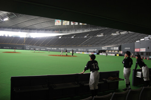 sapporo-dome-march11-2012-6_6825845518_o.jpg