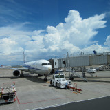 the-cloud-at-haneda_6088330923_o